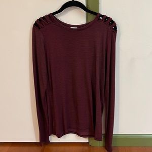 Women’s Blouse